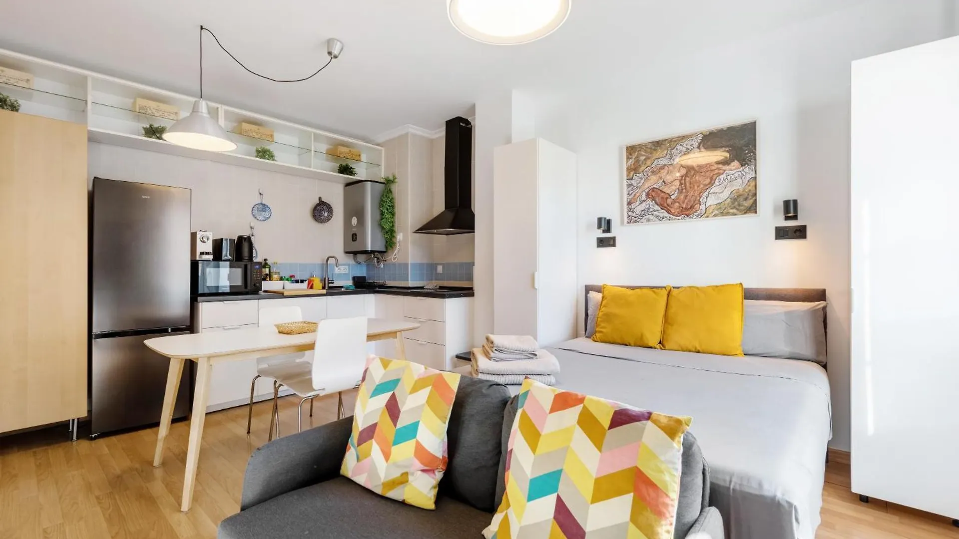 Apartment La Casa De La Muralla Malaga Spain