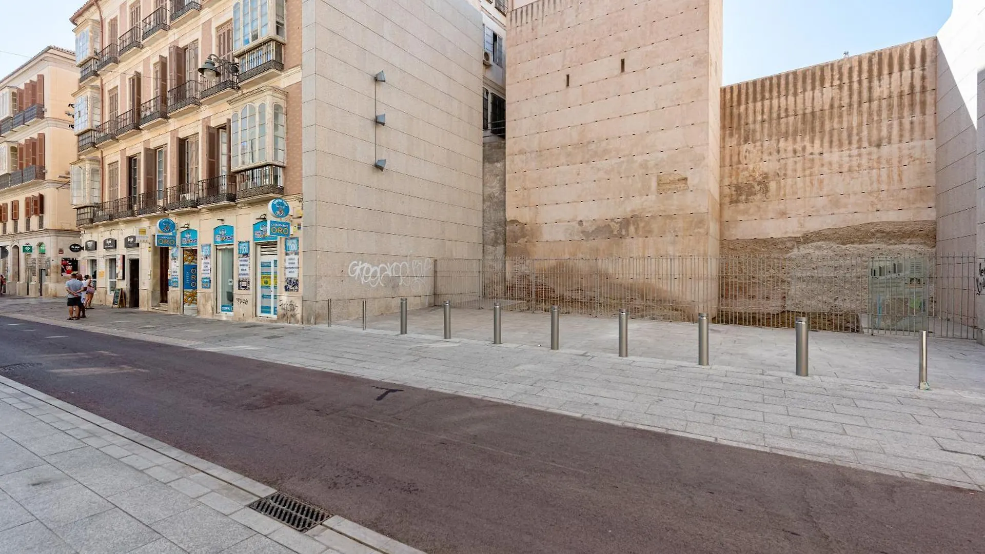 La Casa De La Muralla Malaga